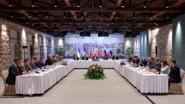 聚财略 俄方确认普京与特朗普将于今晚通话