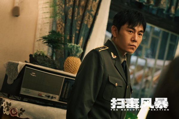 信康配资 牺牲师父，抛妻弃子，《扫毒风暴》卢少骅彻底黑化！